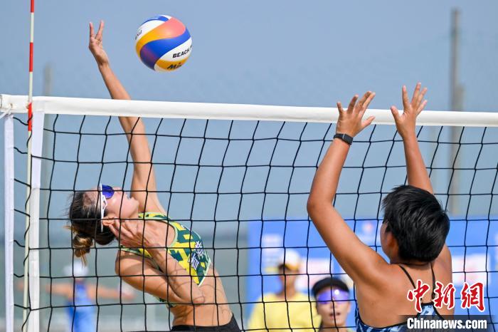 海口假日海滩迎来2024年全国沙滩排球巡回赛总决