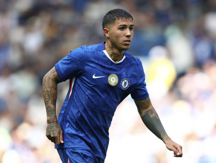 切尔西中场恩佐公开示好皇马引队友不满 米克尔