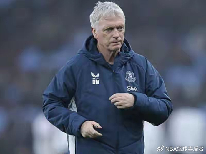 英超争四格局剧变：曼联维拉领跑，利物浦切尔