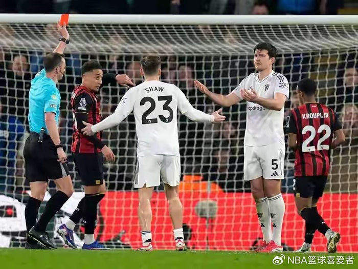 英超争四格局剧变：曼联维拉领跑，利物浦切尔