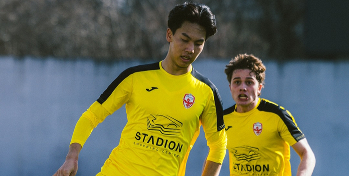 中国球员张家鸣完成5场塞